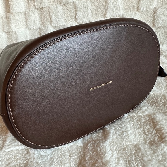 Pre-owned! Coach CCC23 Bleecker 28 Bucket Bag In Maple Leather Women's Bag - Picture 7 of 10